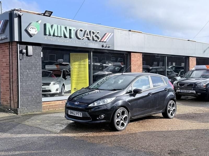 Used Ford Fiesta Titanium 2012 Black Hatchback