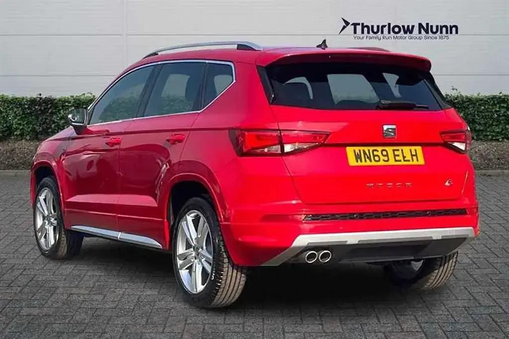Käytetty Seat Ateca FR 150 HP (110 kW) 2019 Punainen Katumaasturi