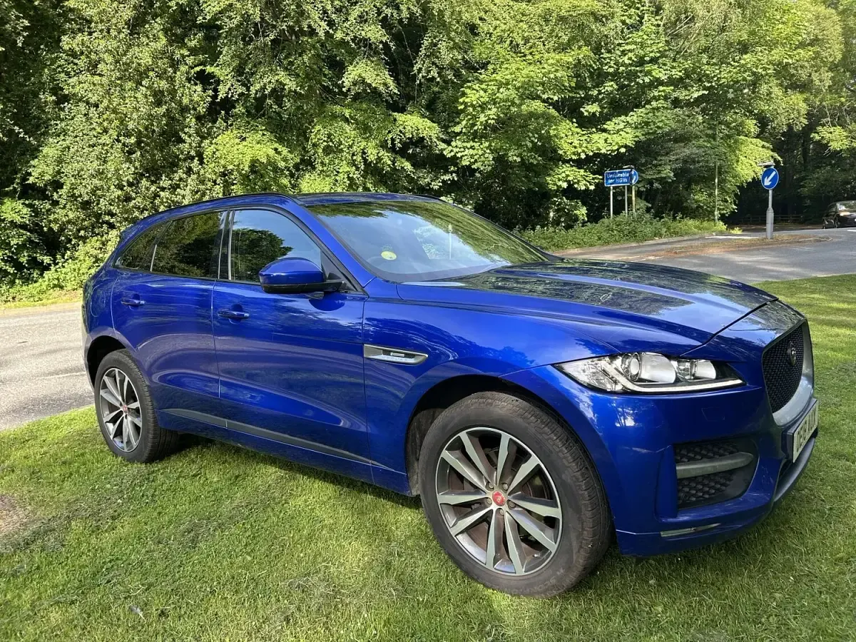Used Jaguar F-Pace R-Sport 2018 Blue SUV