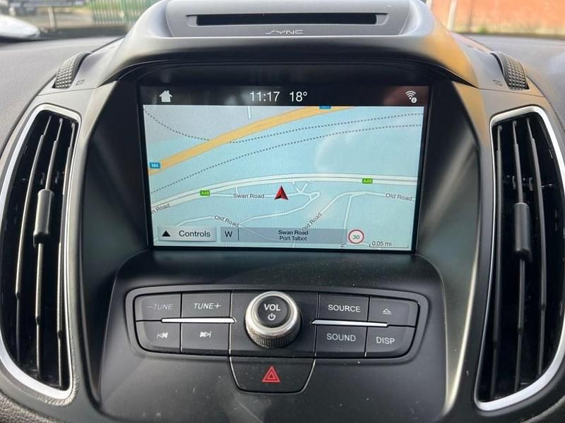 Used Ford C-MAX Zetec 125 HP (91 kW) 2019 Grey MPV