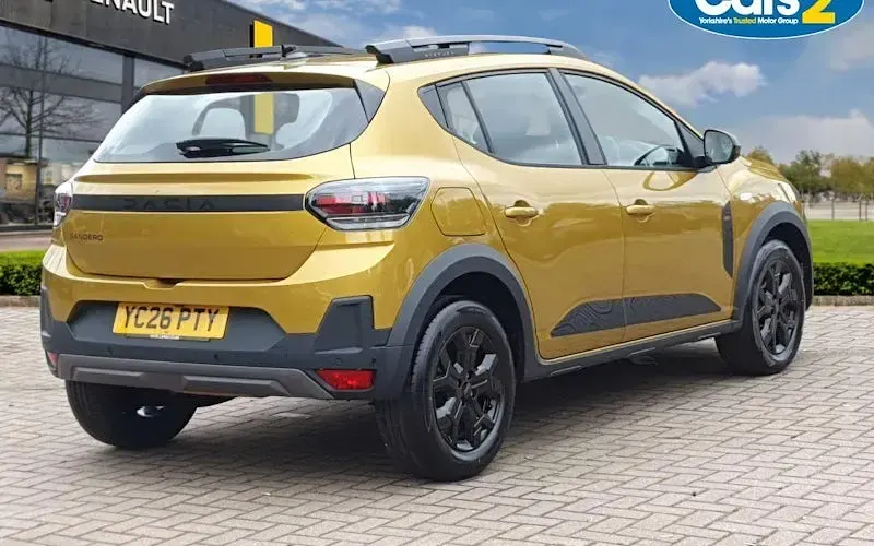 New Dacia Sandero Extreme 110 HP (80 kW) 2026 Yellow Hatchback