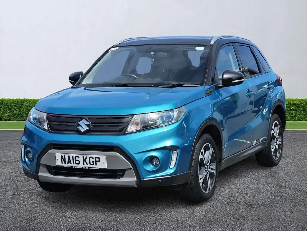 Used Suzuki Vitara SZ5 120 HP (88 kW) 2016 Turquoise/black SUV