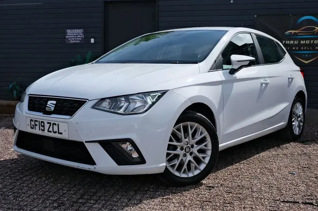 Used Seat Ibiza SE Technology 80 HP (58 kW) 2019 White Hatchback