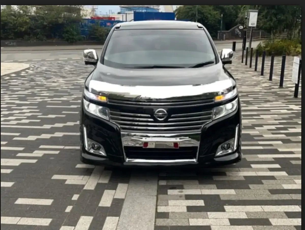 Used Nissan Elgrand 2024 Brown MPV