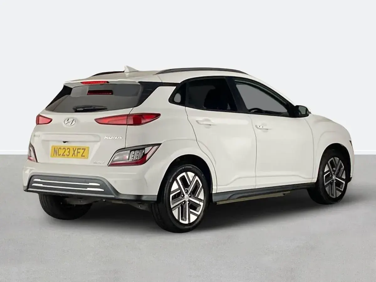 Used Hyundai Kona Ultimate 150 kW (204 HP) 2023 White SUV