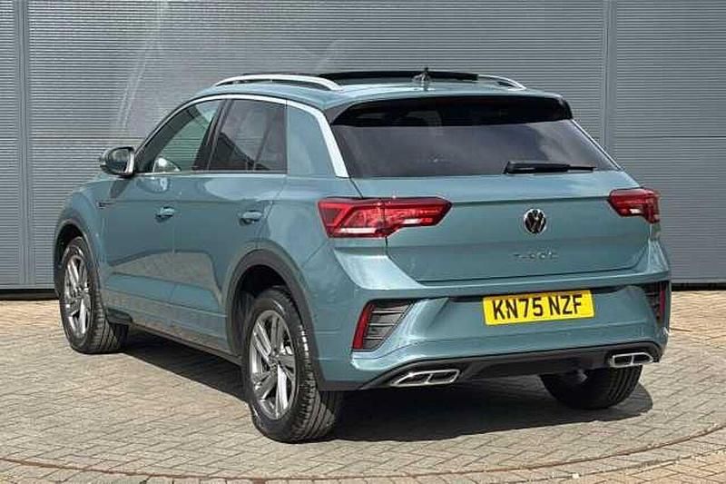 Used VW T-Roc R-line 150 HP (110 kW) 2025 Blue SUV