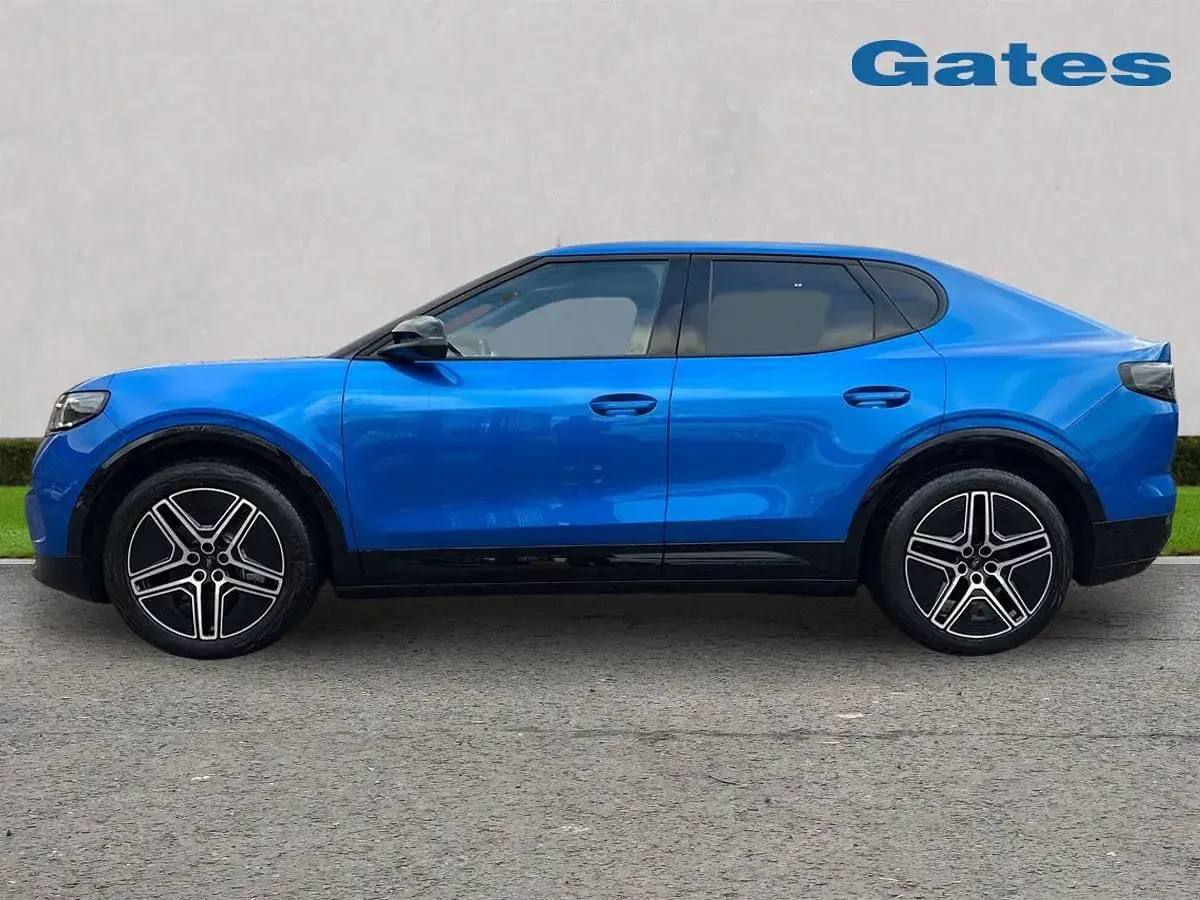 Used Ford Capri Premium 210 kW (286 HP) 2025 Blue SUV