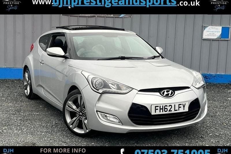 Used Hyundai Veloster Sport 140 HP (102 kW) 2013 Silver Hatchback