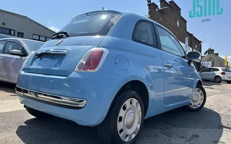 Used Fiat 500 Lounge 69 HP (50 kW) 2026 Blue Hatchback