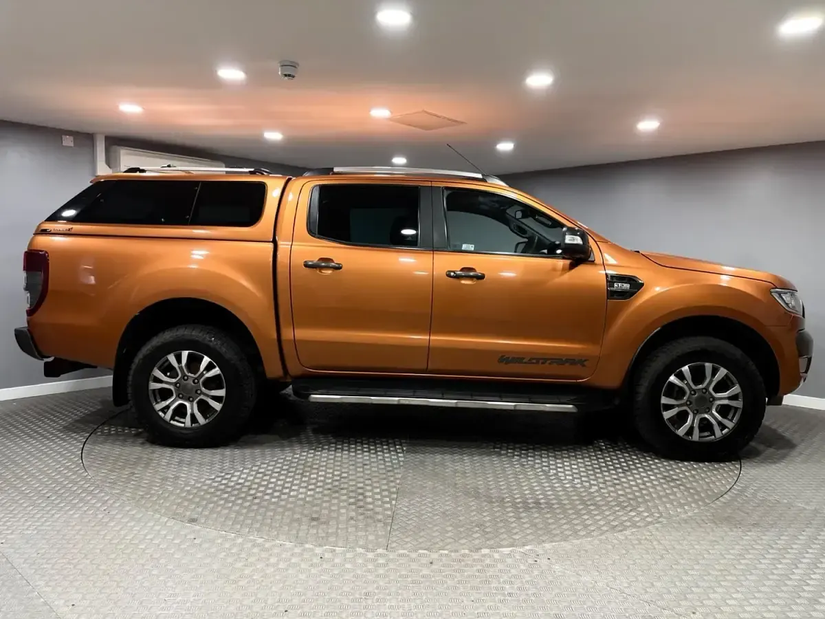 Used Ford Ranger Wildtrack 200 HP (147 kW) 2019 Orange Pickup