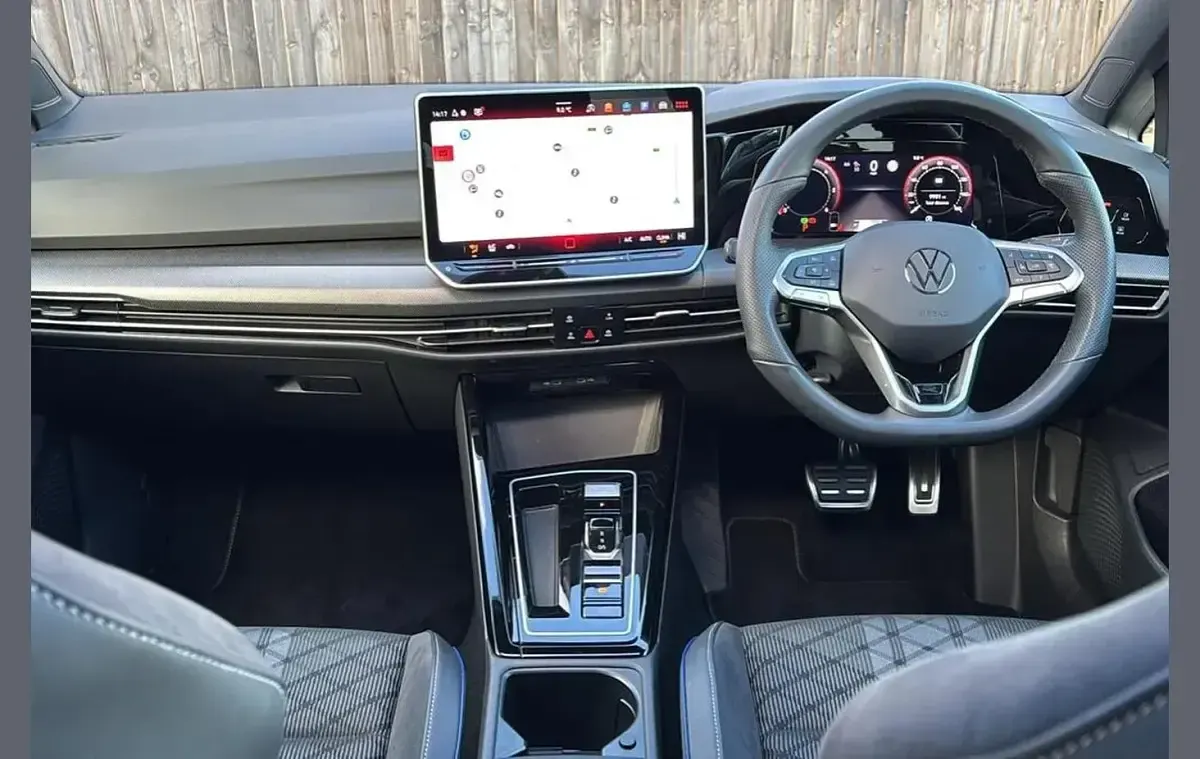 Used VW Golf VIII R-line 150 HP (110 kW) 2024 Grey Hatchback