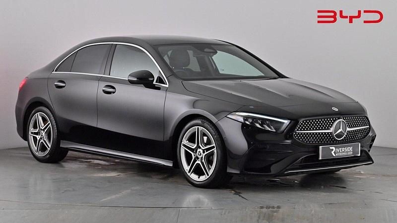 Used Mercedes A200 Executive 163 HP (119 kW) 2023 Cosmos black Sedan
