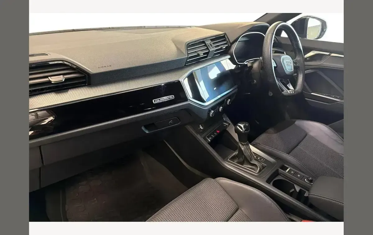 Used Audi Q3 Black Edition 200 HP (147 kW) 2023 Grey SUV