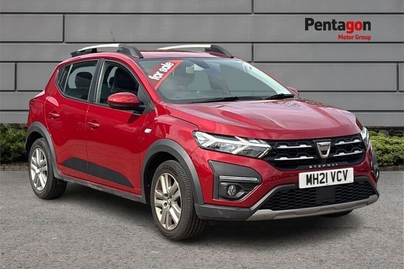 Red Used 2021 Dacia Sandero Comfort Hatchback | £8,950 (Fair price) - Image 1/4