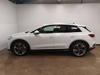 Used Audi Q4 e-tron S-Line 150 kW (204 HP) 2022 White SUV