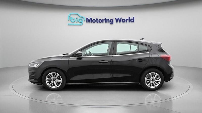 Usado Ford Focus Titanium 125 HP (91 kW) 2023 Preto Citadino