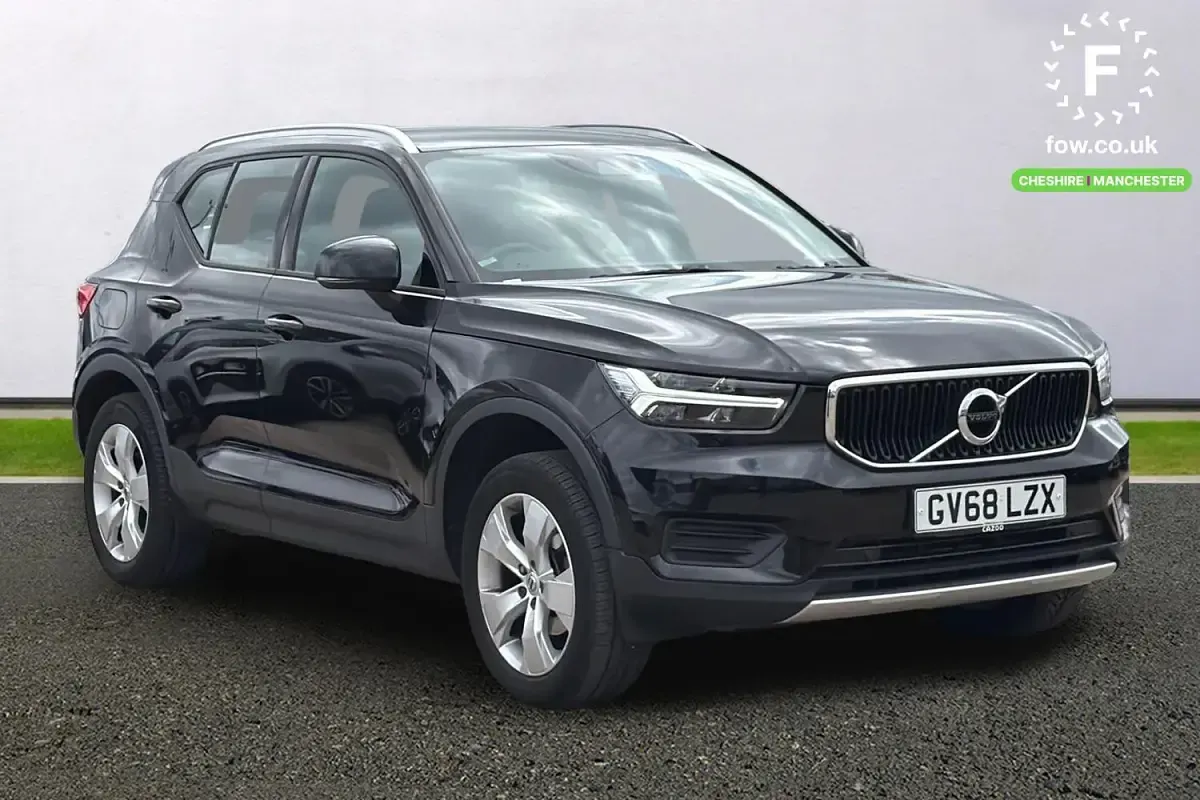 Used Volvo XC40 Momentum 156 HP (114 kW) 2019 SUV