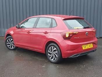 Used VW Polo Life 80 HP (58 kW) 2023 Red Hatchback