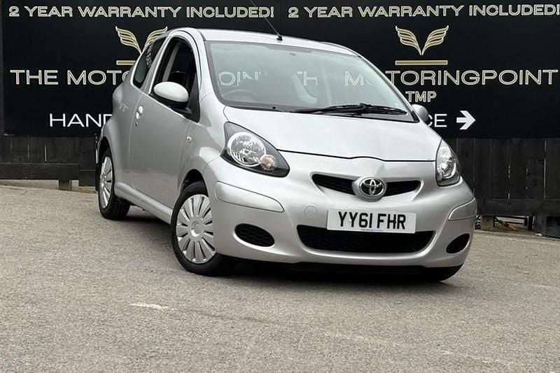 Silver Used 2011 Toyota Aygo Hatchback | £3,295 (A bit pricey) - Image 1/1