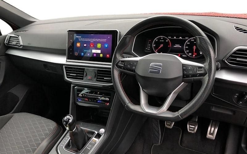 Used Seat Tarraco FR 150 HP (110 kW) 2022 Red SUV