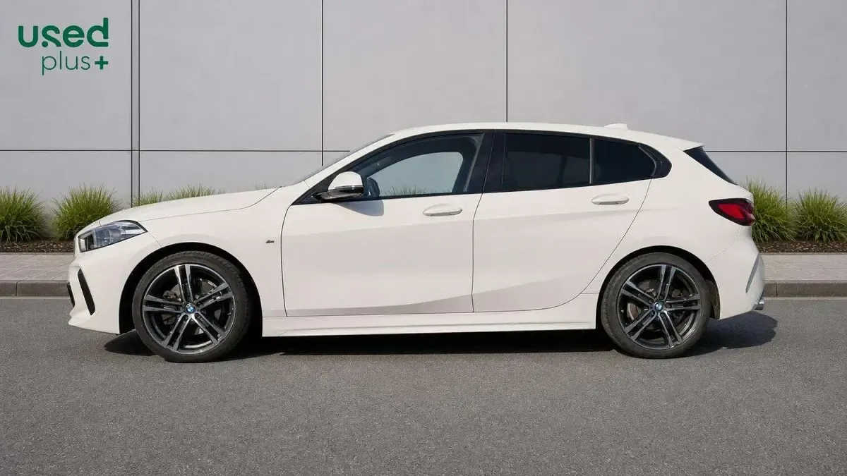 Used BMW 118 M Sport 138 HP (101 kW) 2020 White Hatchback