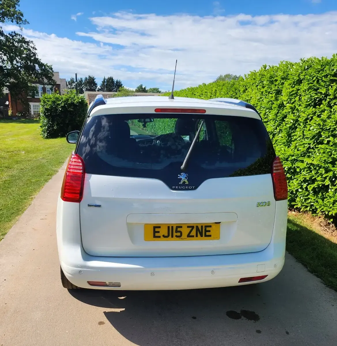 Used Peugeot 5008 Allure 2015 White MPV