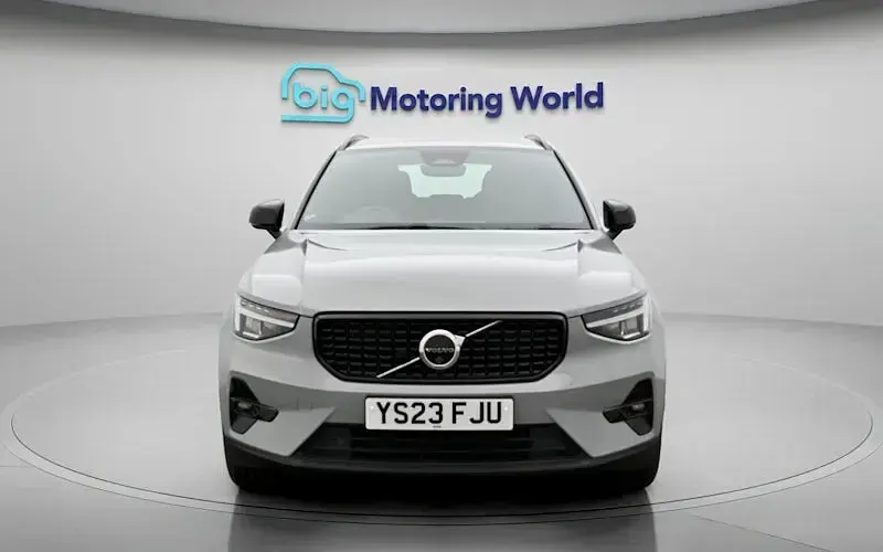 Used Volvo XC40 Plus 163 HP (119 kW) 2026 SUV