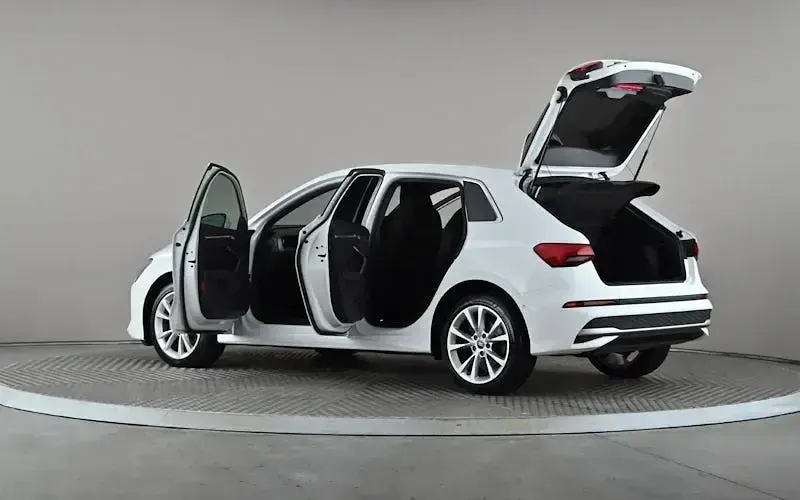 Used Audi A3 Sportback Sport 116 HP (85 kW) 2024 White Hatchback