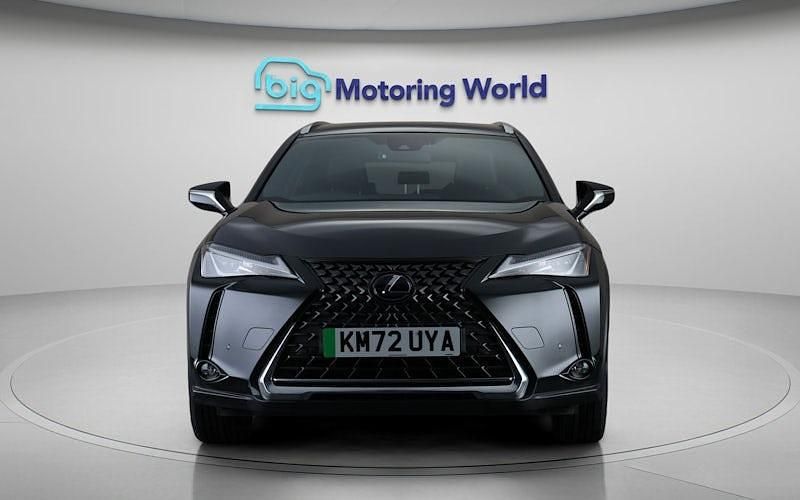 Used Lexus UX 150 kW (204 HP) 2022 SUV