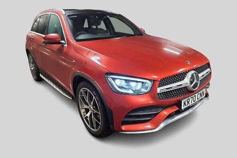 Used Mercedes GLC300 AMG Line Premium Plus 245 HP (180 kW) 2020