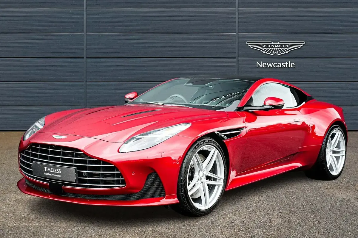 New Aston Martin V8 680 HP (500 kW) 2026 Red Coupe
