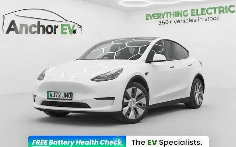 Used Tesla Model Y Long Range AWD 286 kW (389 HP) 2025 SUV