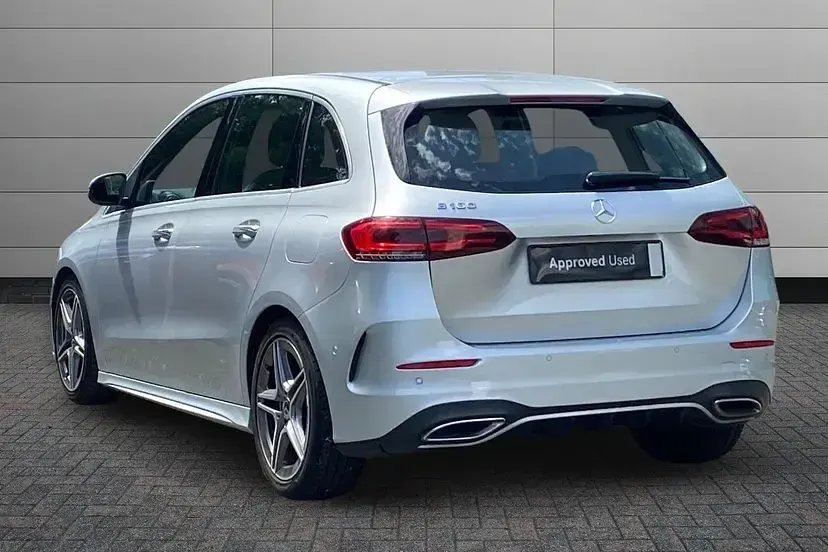 Used Mercedes B180 AMG line 134 HP (98 kW) 2019 Silver Hatchback