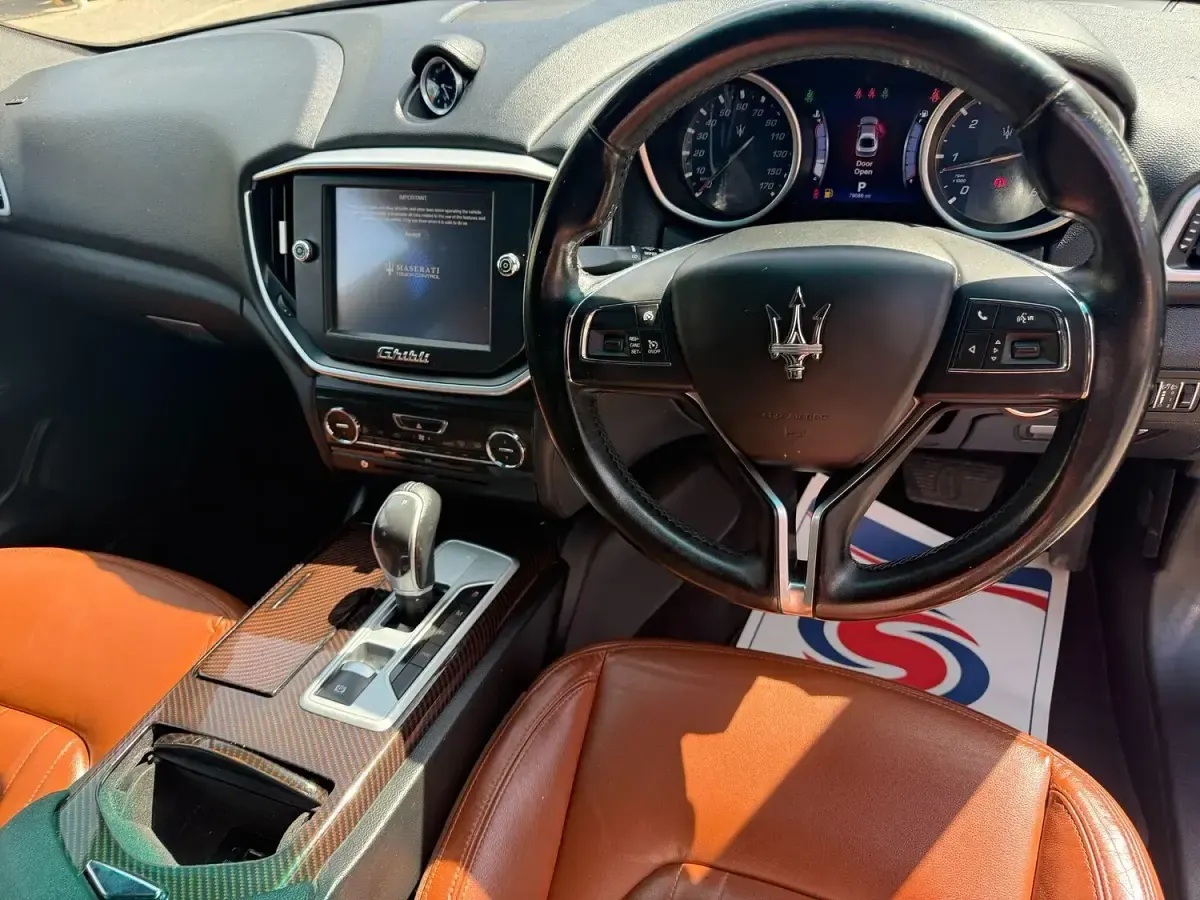 Used Maserati Ghibli 275 HP (202 kW) 2016 Black Sedan
