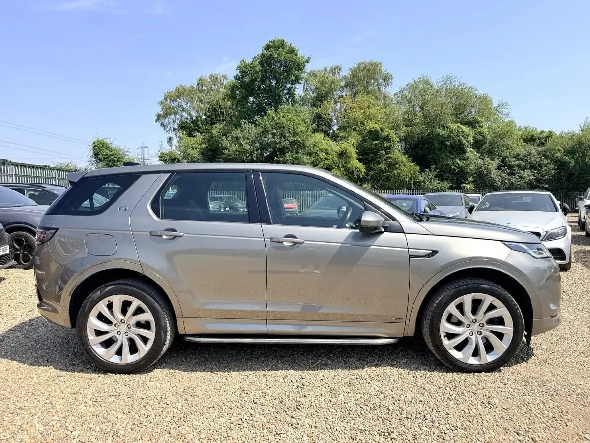 Used Land Rover Discovery Sport HSE Dynamic 2019 Silver SUV
