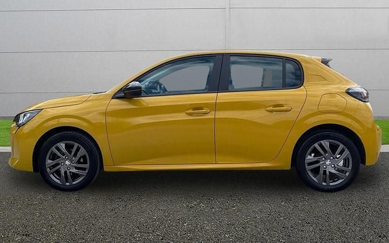 Gebraucht Peugeot 208 Active Premium 75 PS (55 kW) 2022 Gelb Kleinwagen