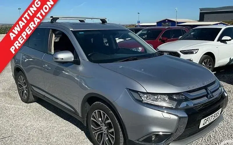 Usado Mitsubishi Outlander 150 HP (110 kW) 2018 SUV