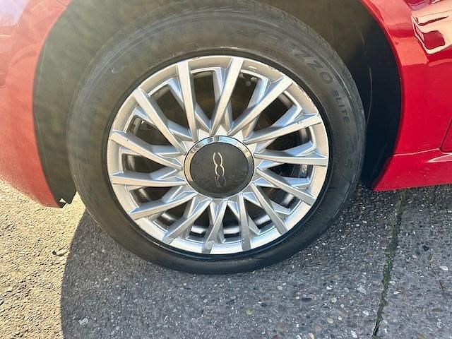 Used Fiat 500 Lounge 69 HP (50 kW) 2016 Red Hatchback