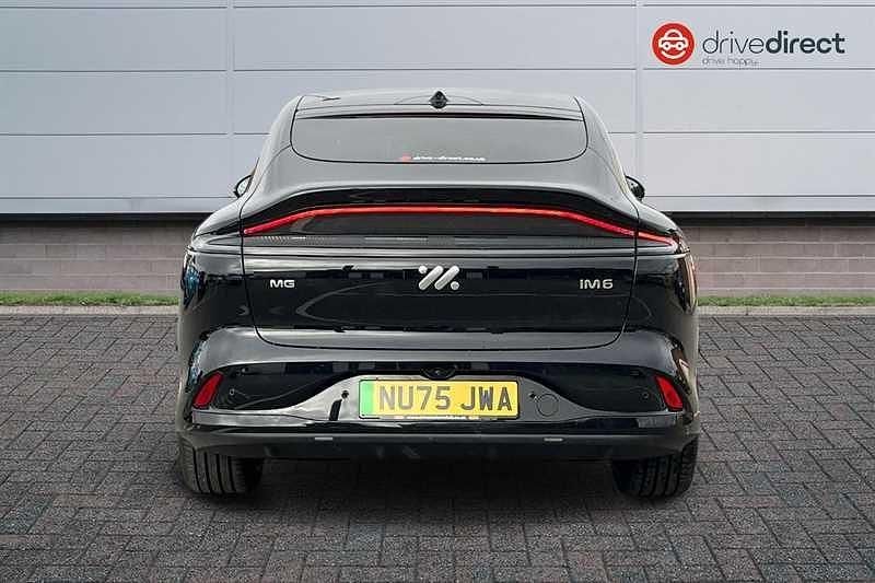 Used MG IM6 553 kW (752 HP) 2025 Black SUV