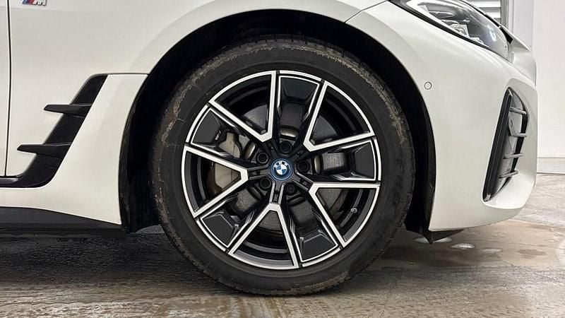 Used BMW i4 M Sport 250 kW (340 HP) 2023 White Sedan