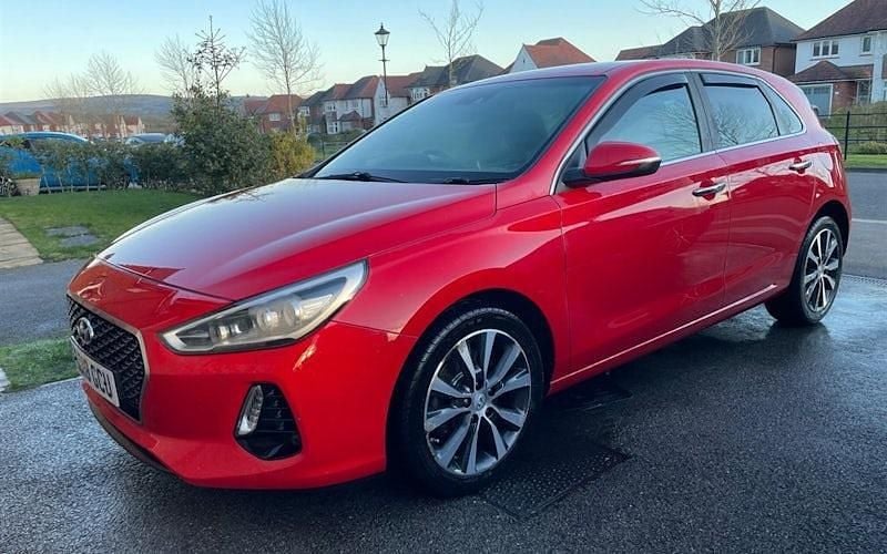 Used Hyundai i30 Premium 110 HP (80 kW) 2018 Hatchback