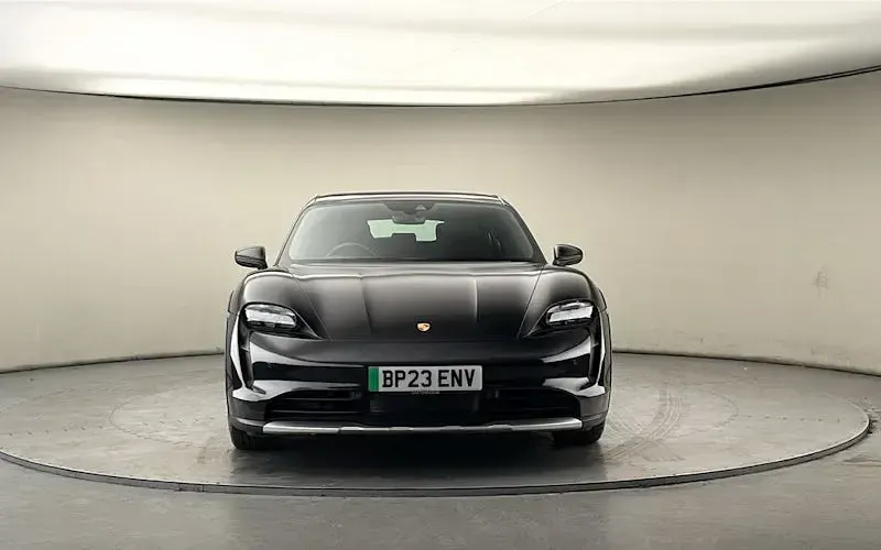 Used Porsche Taycan 4 Cross Turismo Cross Turismo 350 kW (476 HP) 2023 Black Estate