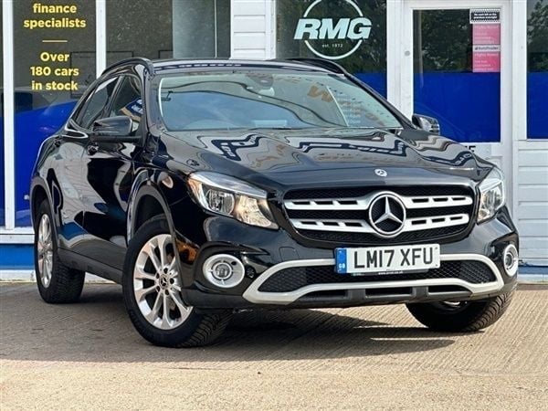 Black Used 2017 Mercedes GLA200 SE SUV | £11,600 (Fair price) - Image 1/1