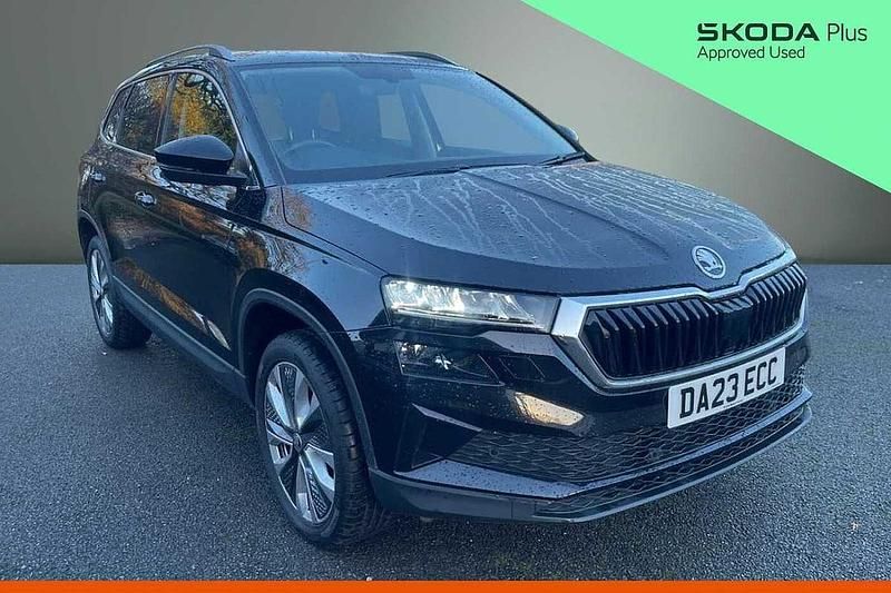 Black magic pearl effect Used 2023 Skoda Karoq SE L SUV | £21,500 (Good price) - Image 1/4