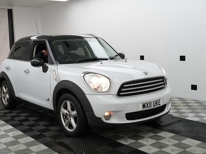 Used Mini Cooper D Countryman 2011 White SUV