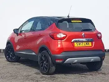 Used Renault Captur Signature 120 HP (88 kW) 2017 Red SUV