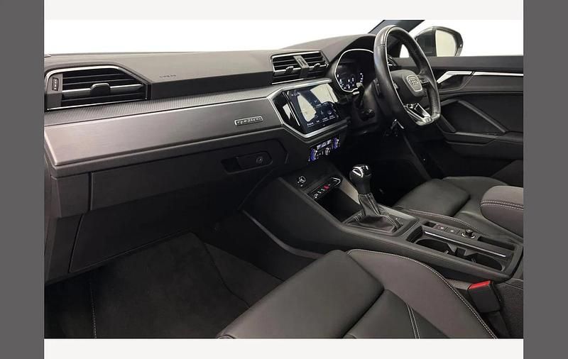 Used Audi Q3 S-Line 190 HP (139 kW) 2021 Grey SUV