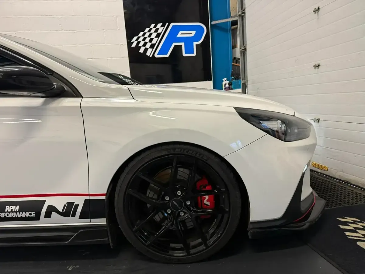 Used Hyundai i30 N Performance 390 HP (286 kW) 2018 White Hatchback