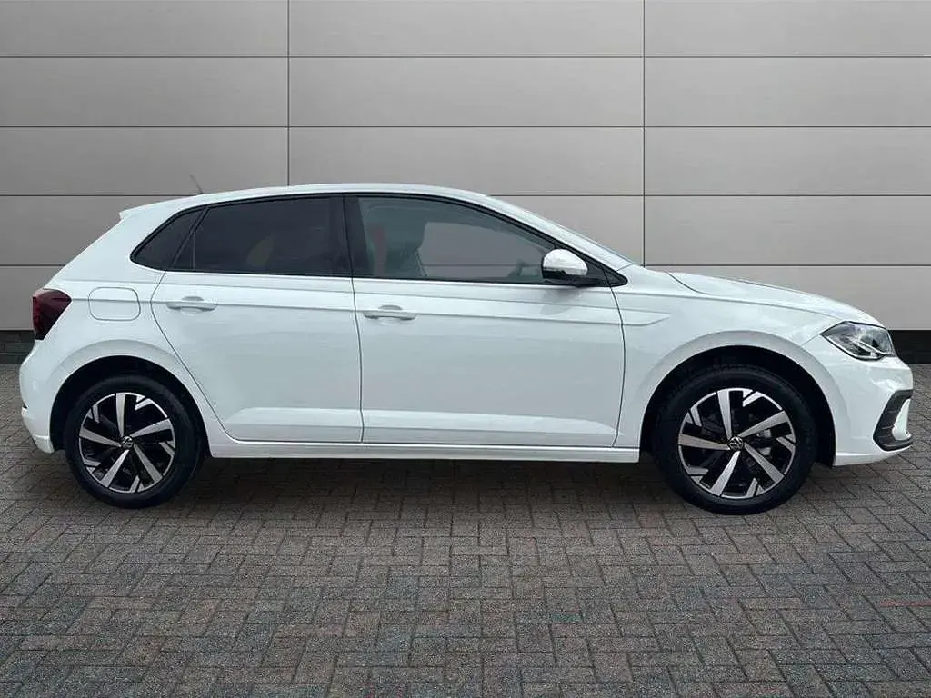Used VW Polo Match 95 HP (69 kW) 2026 White Hatchback