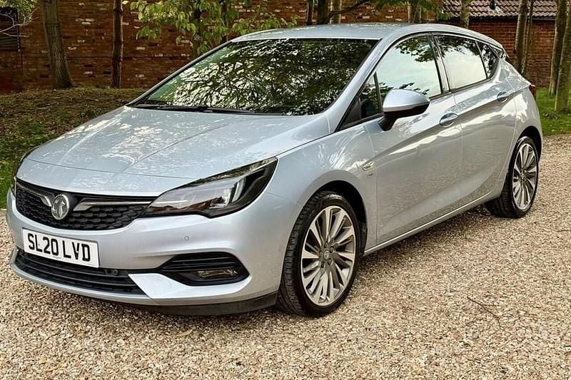 Silver Used 2020 Vauxhall Astra SRi Hatchback | £9,995 (Fair price) - Image 1/1